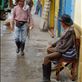 Since the main route to Bogotá bypassed Salento many years ago, the small town with a population of approximately 4135 inhabitants has retained its traditional colonial architecture along with a quiet and relaxed way of life. Locals sit in Salento’s main square as deliveries of goods and livestock come and go. by: simonmartin Views[201]