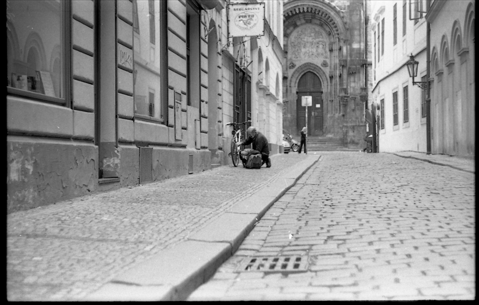 Some day, some old kind man, his bicycle and some street. It was a sweet pic. 
