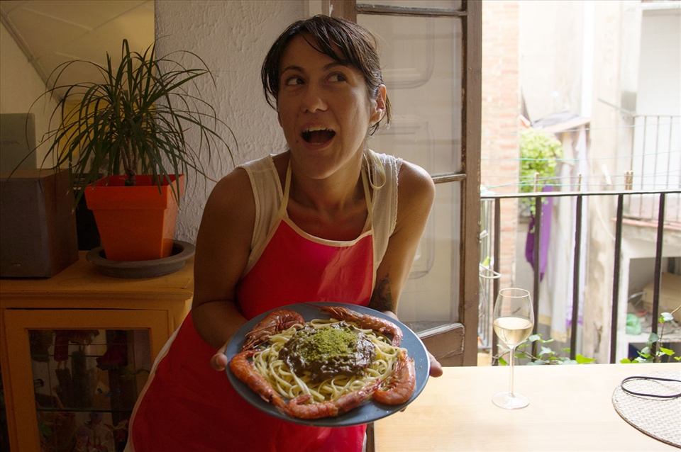 This dish became my most common way to thank my hosts when I travel around the world. I believe I already cooked it in more than 20 countries!