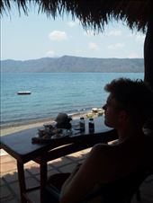 Stefan chilling - Laguna de Apoyo.: by sneaver, Views[481]