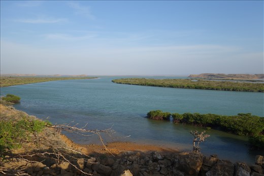 Die Flusslandschaft von unserem Camp aus gesehen