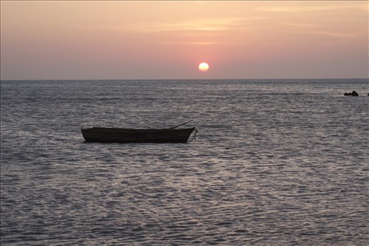 Sonnenuntergang in der Wüste, am Strand bei unserm Camp