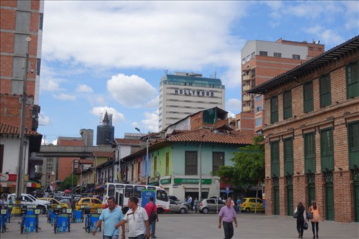 Hollywood in Medellin!