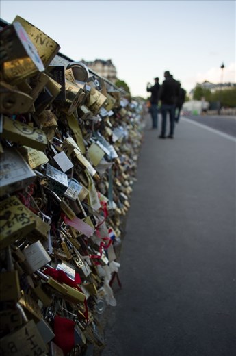 On the bridge next to Notre Dame we see that hope is what drives each of us.  Hope for the future, hope for our dreams, hope for love.