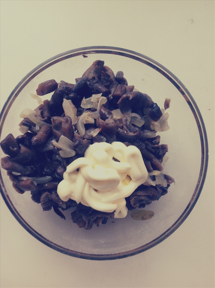 Step 2. How we prepare a stuffing for the rasstegai!