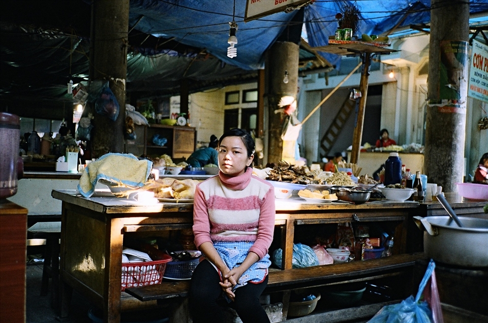 Girl working in the food market at sapa, north of vietnam.