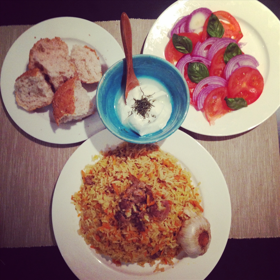 Plov, Dill Yoghurt, Fresh salad & Bread
