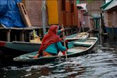 Lifestyles of the people here are bound to the Dal lake. People commute to around the lake by boat.: by srinagar_kashmir, Views[795]