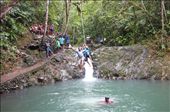 Jumping at the Blue Hole, Girls are watching: by standaman, Views[633]