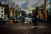 The photo shows the usual daily life in Amsterdam, Netherlands.: by stationarytraveller, Views[721]