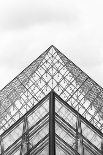 Les Pyramides, Le Louvre - A famous example of futurist parisian architecture