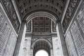 l'Arc de Triomphe - A famous example of neoclassical parisian architecture: by stephaniemorris, Views[218]