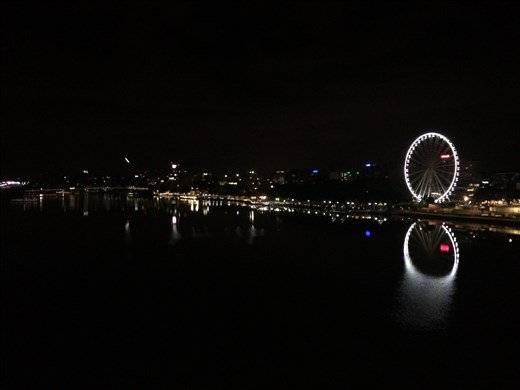 Brisbane by night
