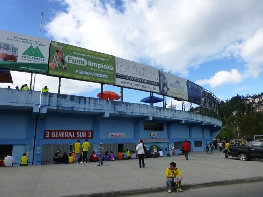 The fans started to arrive at the ground 4 hours before kick off!