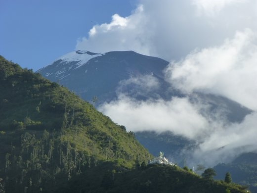 Finally a view of the volcano from Banos.