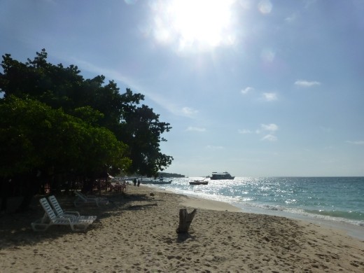 Playa Blanca is a lovely beach but we only got to spend 1.5 hrs there!