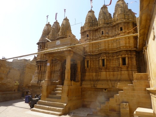 There are several jain temples within the fort.
