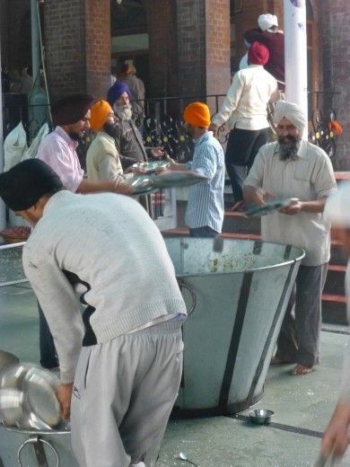 Clearing up after lunch.