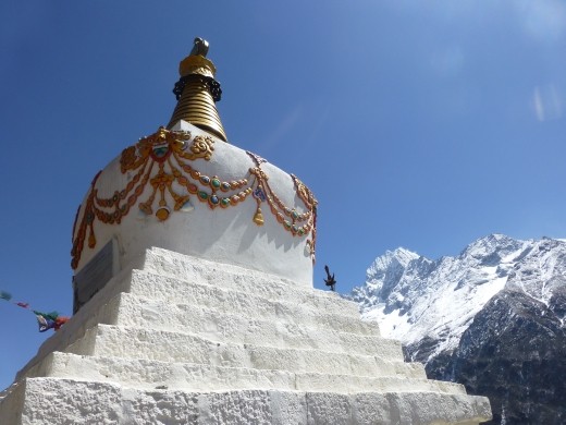 Lots of chortens on the way.