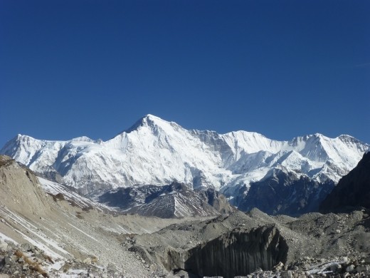 Cho Oyu on a clear crisp morning.