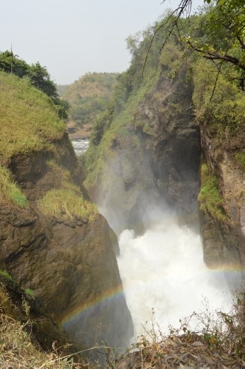 Mad that the Nile fits through this small gap.