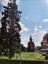 Looking down Piata Victoriei towards the cathedral.: by steve_and_emma, Views[193]