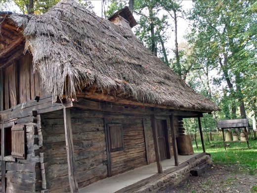 This house is from the late 1700s, now relocated in the Museum of the Banat Village.