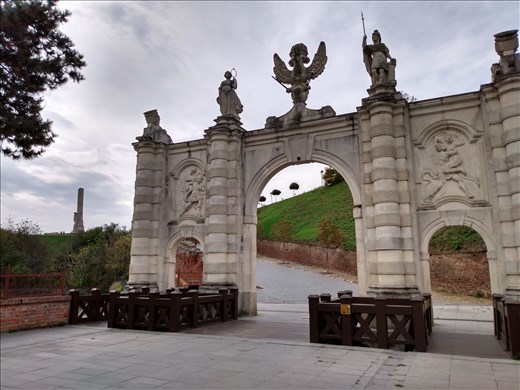 The entrance to the citadel.