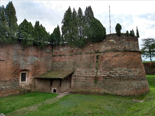The 'Route of the 3 Fortifications' museum is well worth a visit.