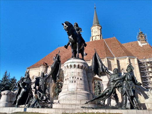 Union square is the heart of Cluj.