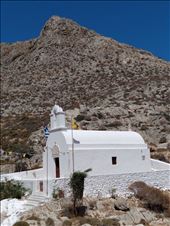 Church on the road to Chora from the port.: by steve_and_emma, Views[175]