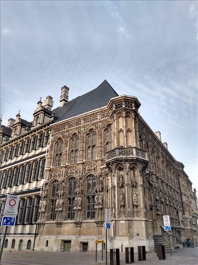 Ghent is not as well-known as Brugge but we thought it was a beautiful city.