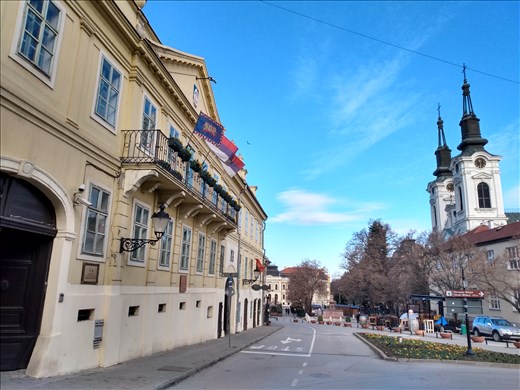 Sremski Karlovci is a nice little town about 30 mins from Novi Sad with many wineries so we had to nip there for a look around and a couple of bottles !