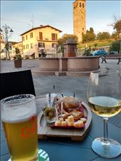 I love the culture of getting free bar snacks with each round here but not good for the old waistline.: by steve_and_emma, Views[352]