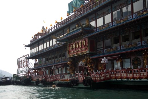 'Jumbo' floating restaurant