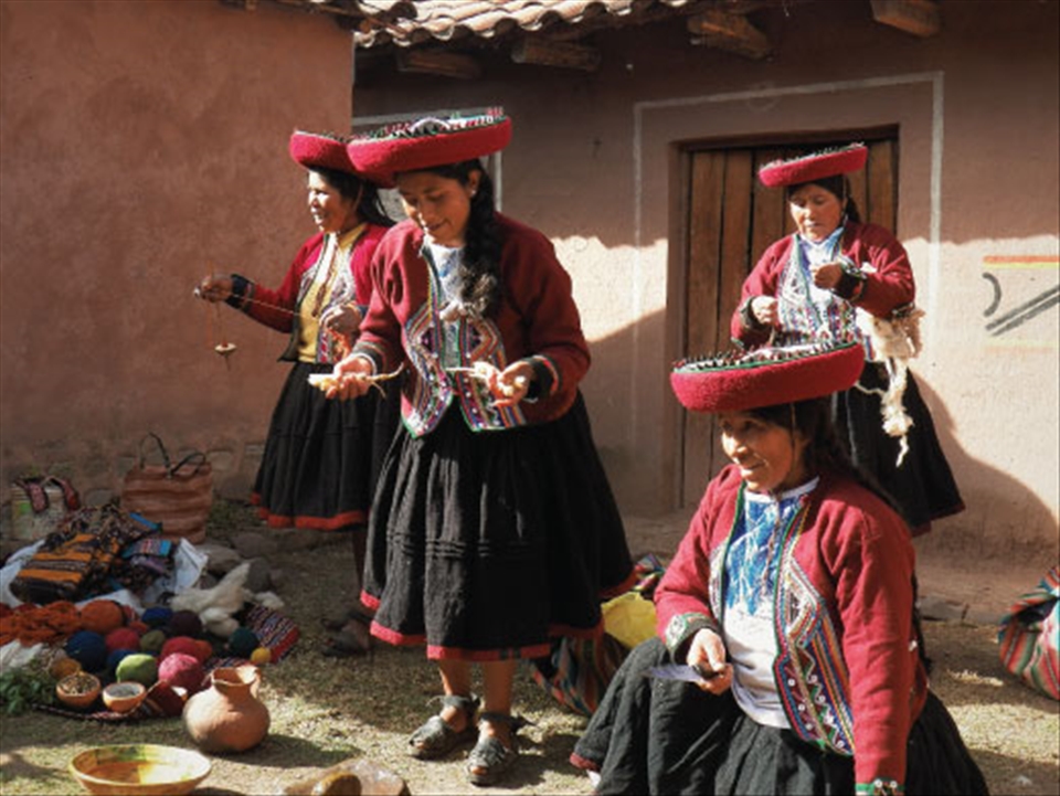 Learning about traditional weaving in a tiny Peruvian Village