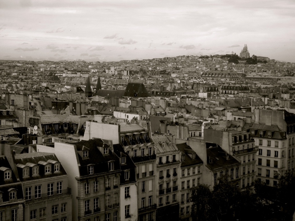 Paris may be the city of love, but at times it appears depressing and gloomy.
