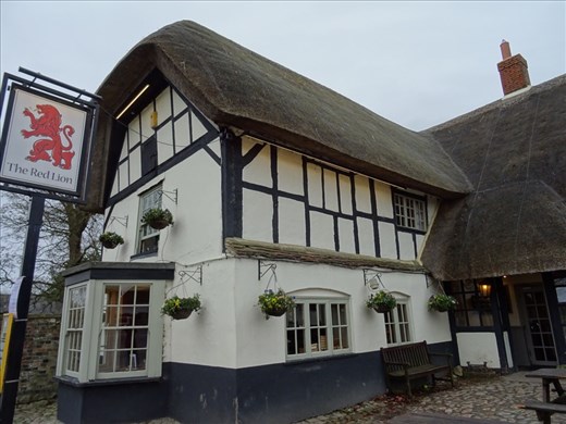 The Red Lion, Avebury