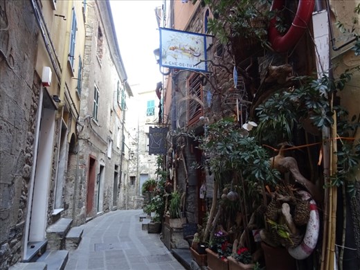 No room for cars in Corniglia's streets
