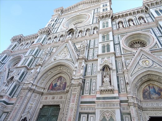 Duomo facade...so pretty