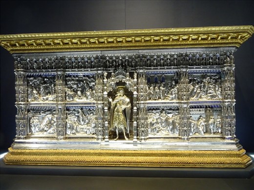 Silver altar