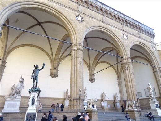 Many statues at the Piazza della Signora