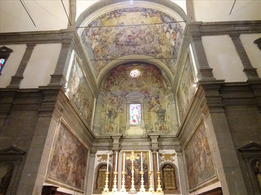 Ceiling and high altar of Pisa Cathedral