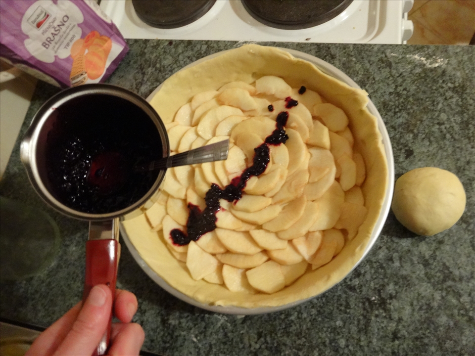 Apple & jam: a perfect mate