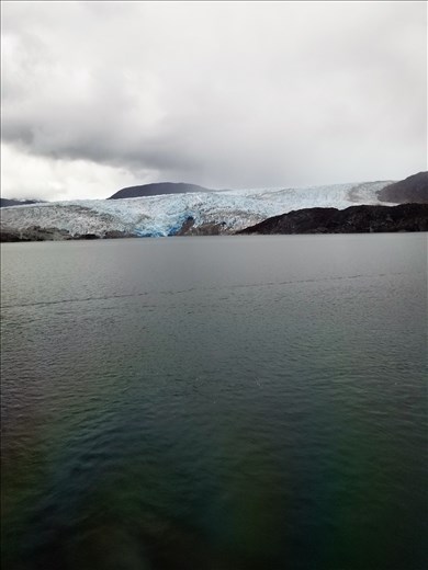 Closer view of iceberg.