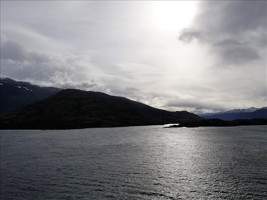 I took all the photos in this group in the early morning. It was the coldest we got on this trip...very windy.