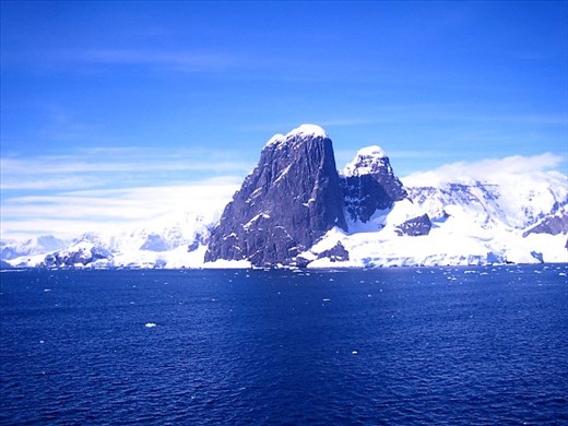 I had to put one of the photos from the 27th last because it was so beautiful. I didn't want to end on the stormy day.