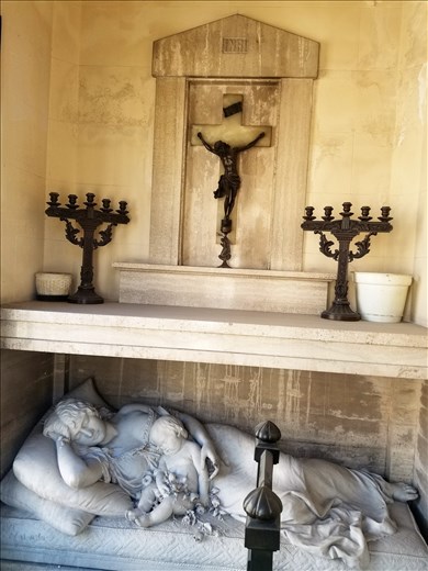 Here is a mausoleum where the family was part Jewish and part Catholic.