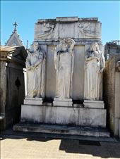 by suziqtn, Views[259]