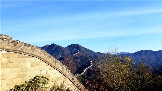 This close-up of the side with the wall winding along in the distance gives some perspective on how massive it is.